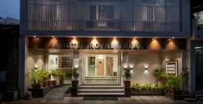 Hotel Royal Treat Surat